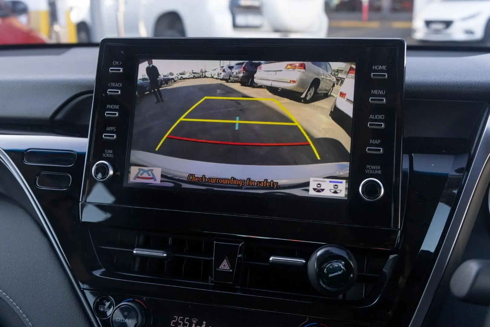 2022 Toyota Camry Gallery Image 15