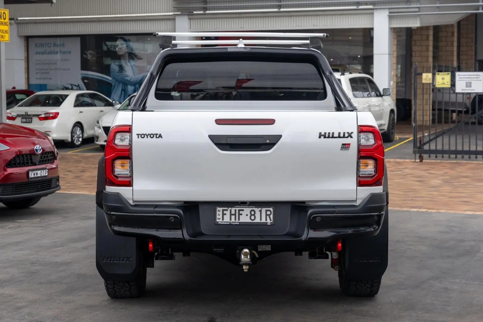 2024 Toyota Hilux Gallery Image 5