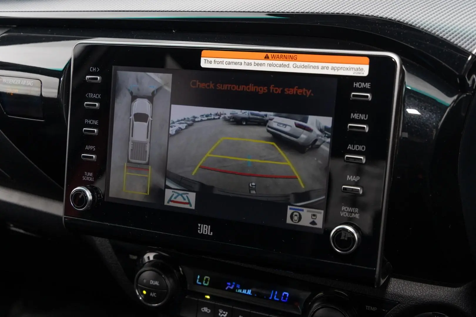 2024 Toyota Hilux Gallery Image 15