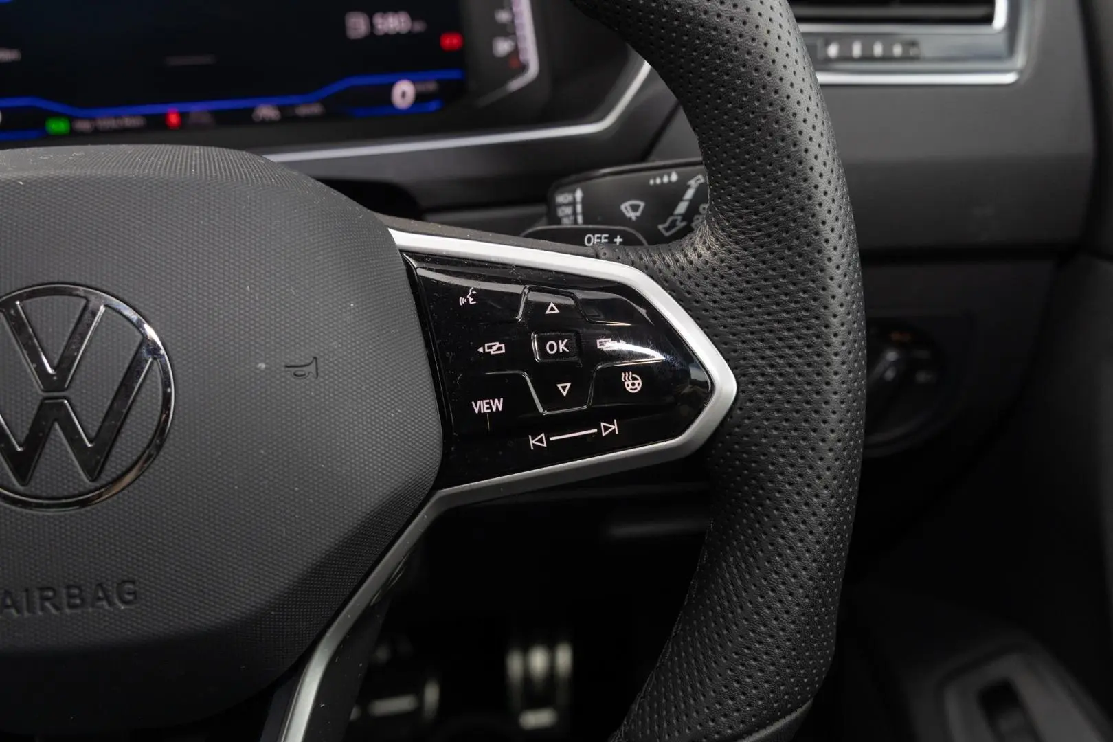 2024 Volkswagen Tiguan Gallery Image 12