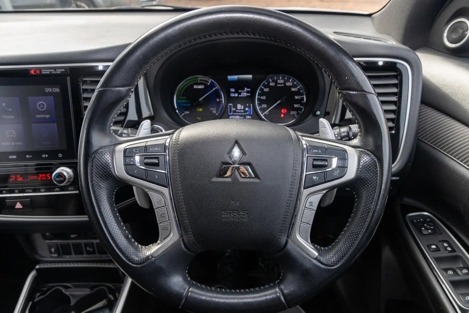2020 Mitsubishi Outlander Gallery Image 10