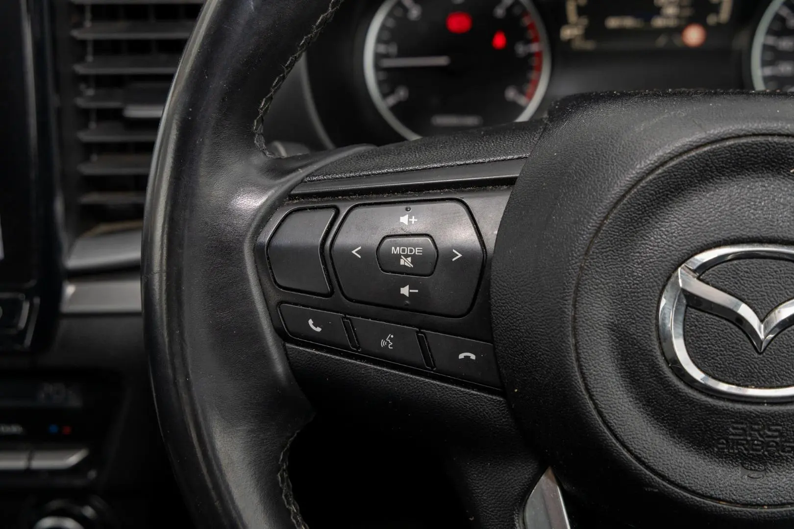 2022 Mazda BT-50 Gallery Image 11