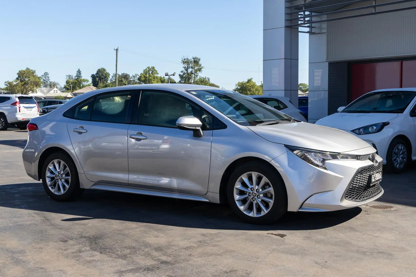 2020 Toyota Corolla Gallery Image 3