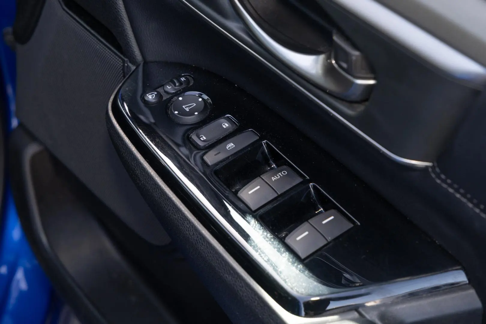 2018 Honda CR-V Gallery Image 18