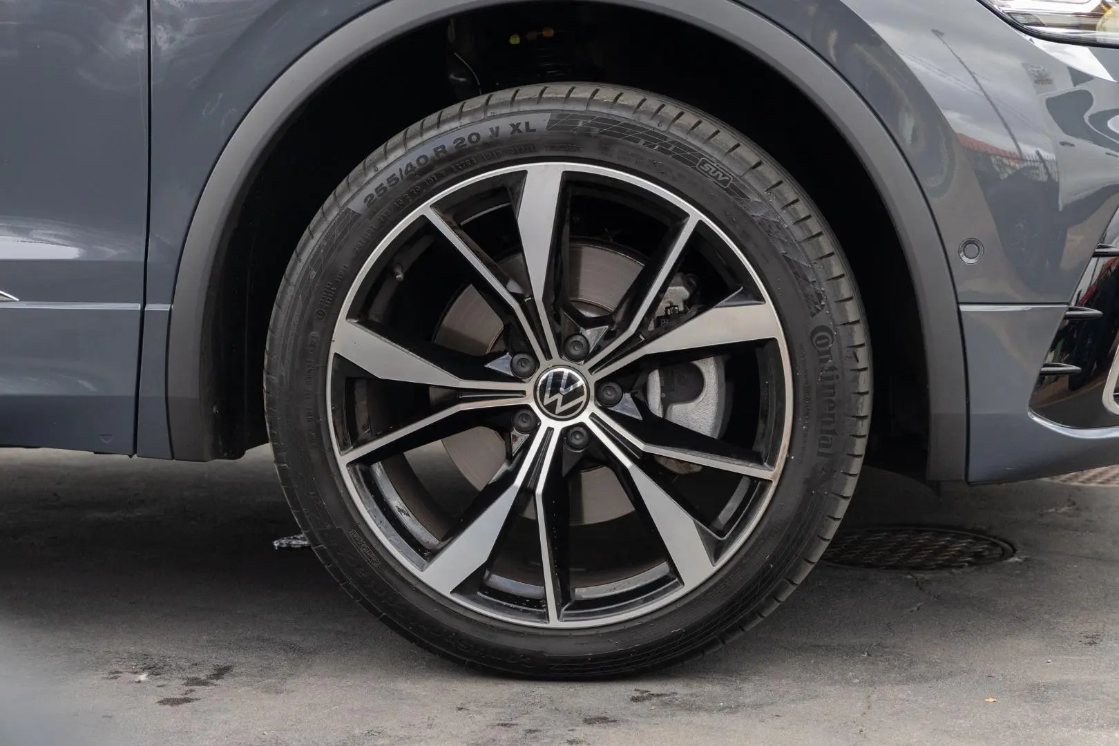 2024 Volkswagen Tiguan Gallery Image 22