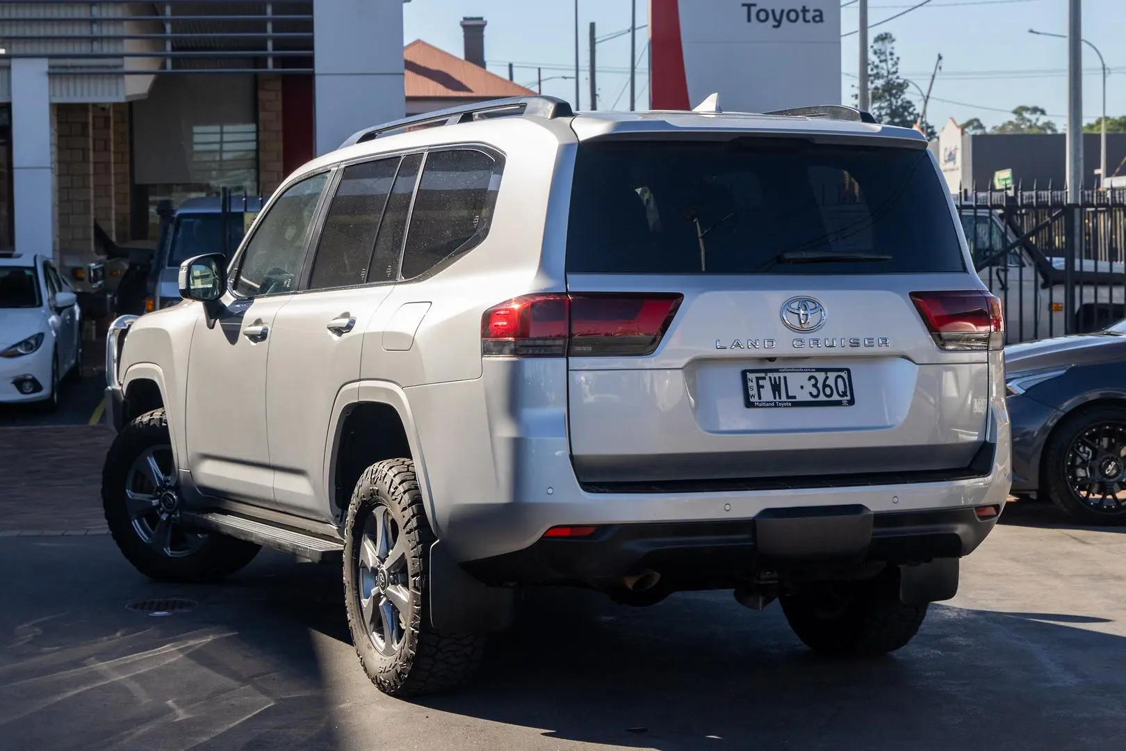 2022 Toyota Landcruiser Gallery Image 2