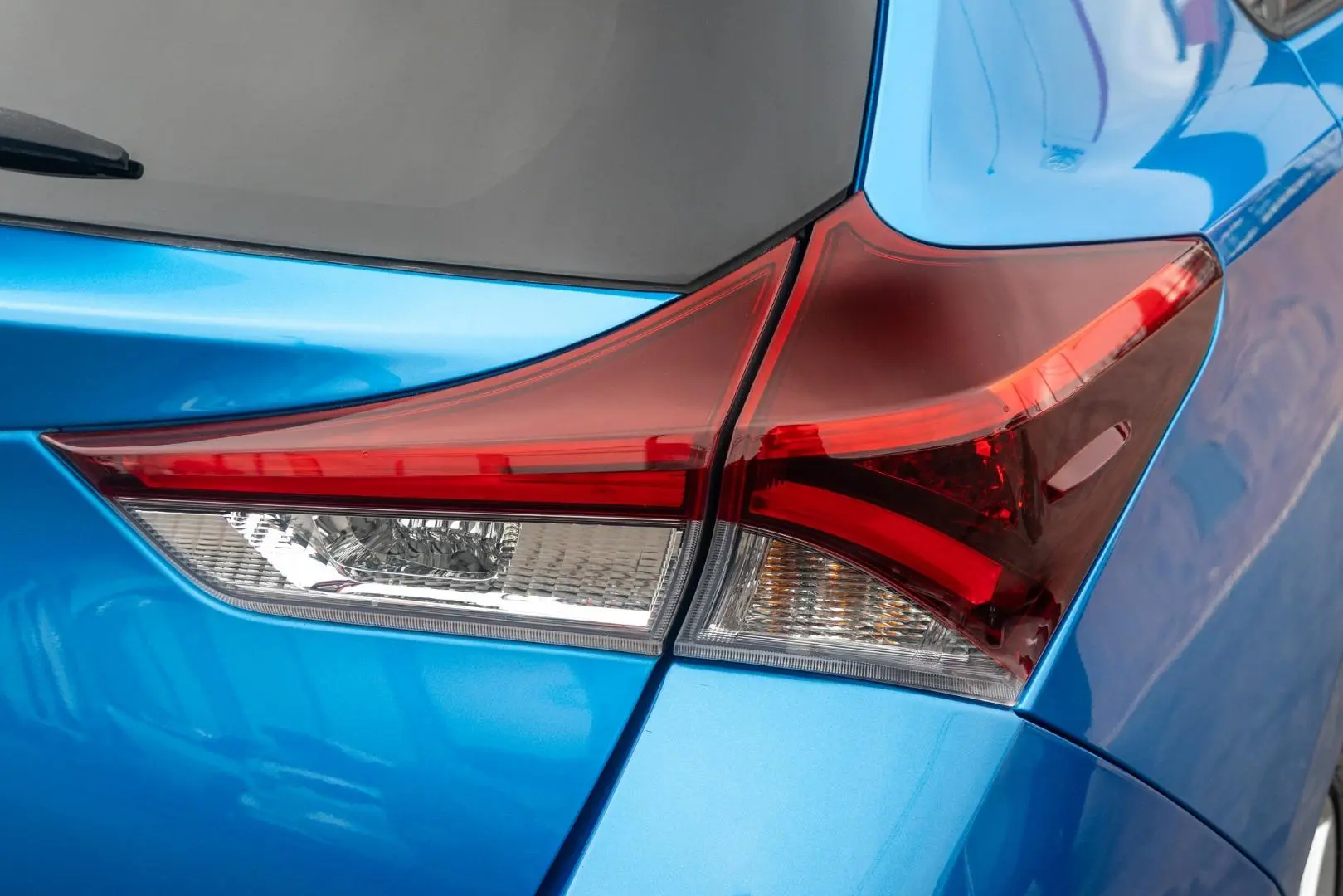 2016 Toyota Corolla Gallery Image 20