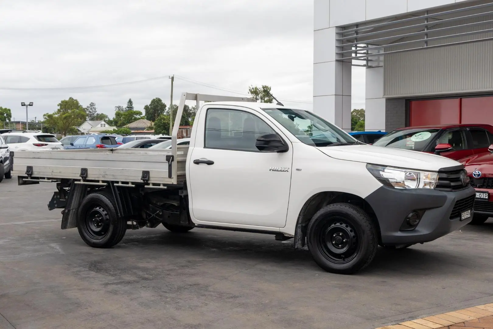 2020 Toyota Hilux Gallery Image 3