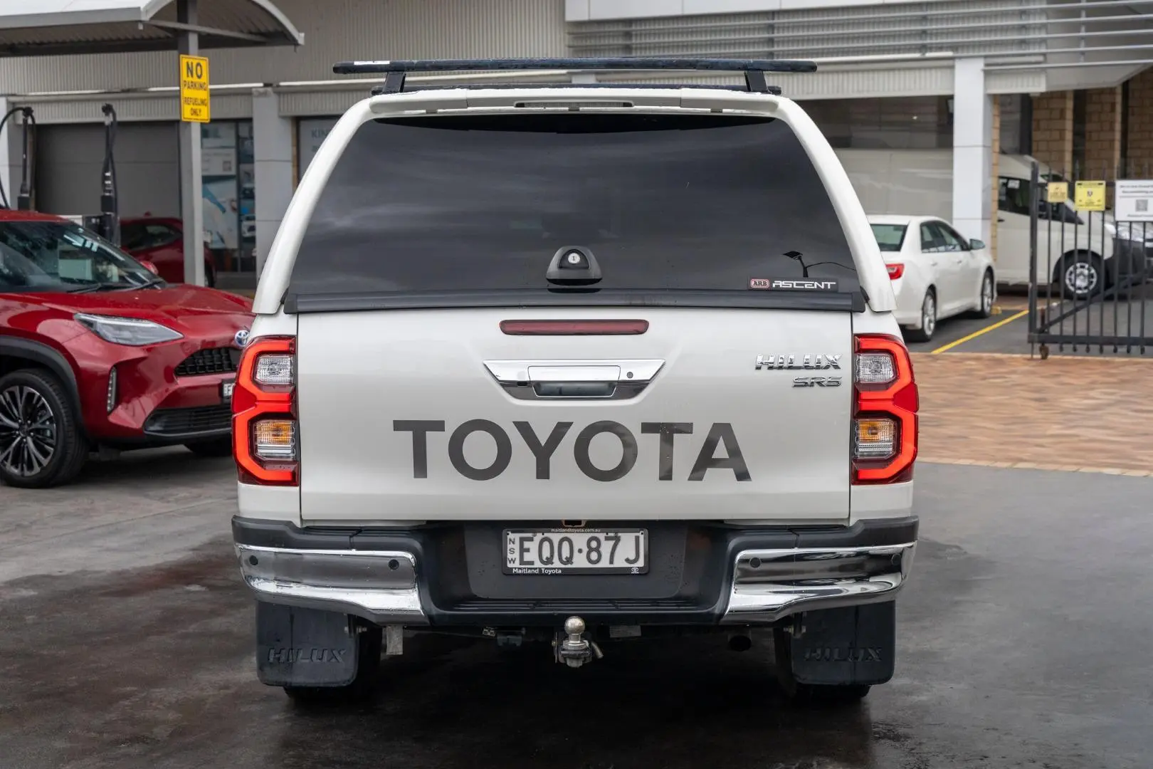 2021 Toyota Hilux Gallery Image 5