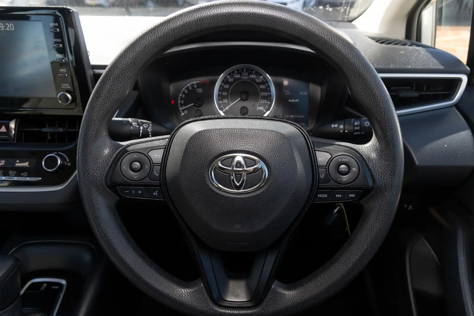 2020 Toyota Corolla Gallery Image 10