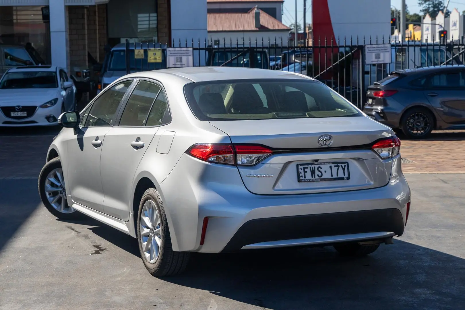 2020 Toyota Corolla Gallery Image 2