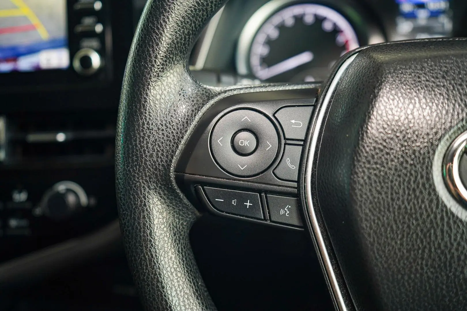 2021 Toyota Camry Gallery Image 16