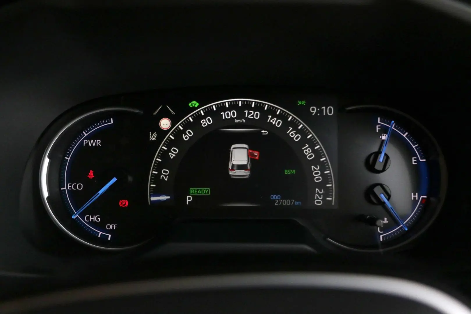 2024 Toyota RAV4 Gallery Image 14