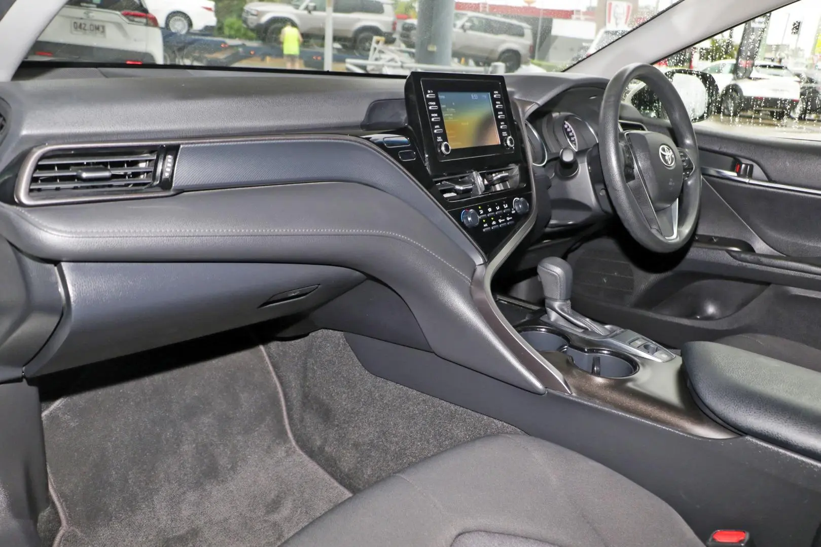 2021 Toyota Camry Gallery Image 7