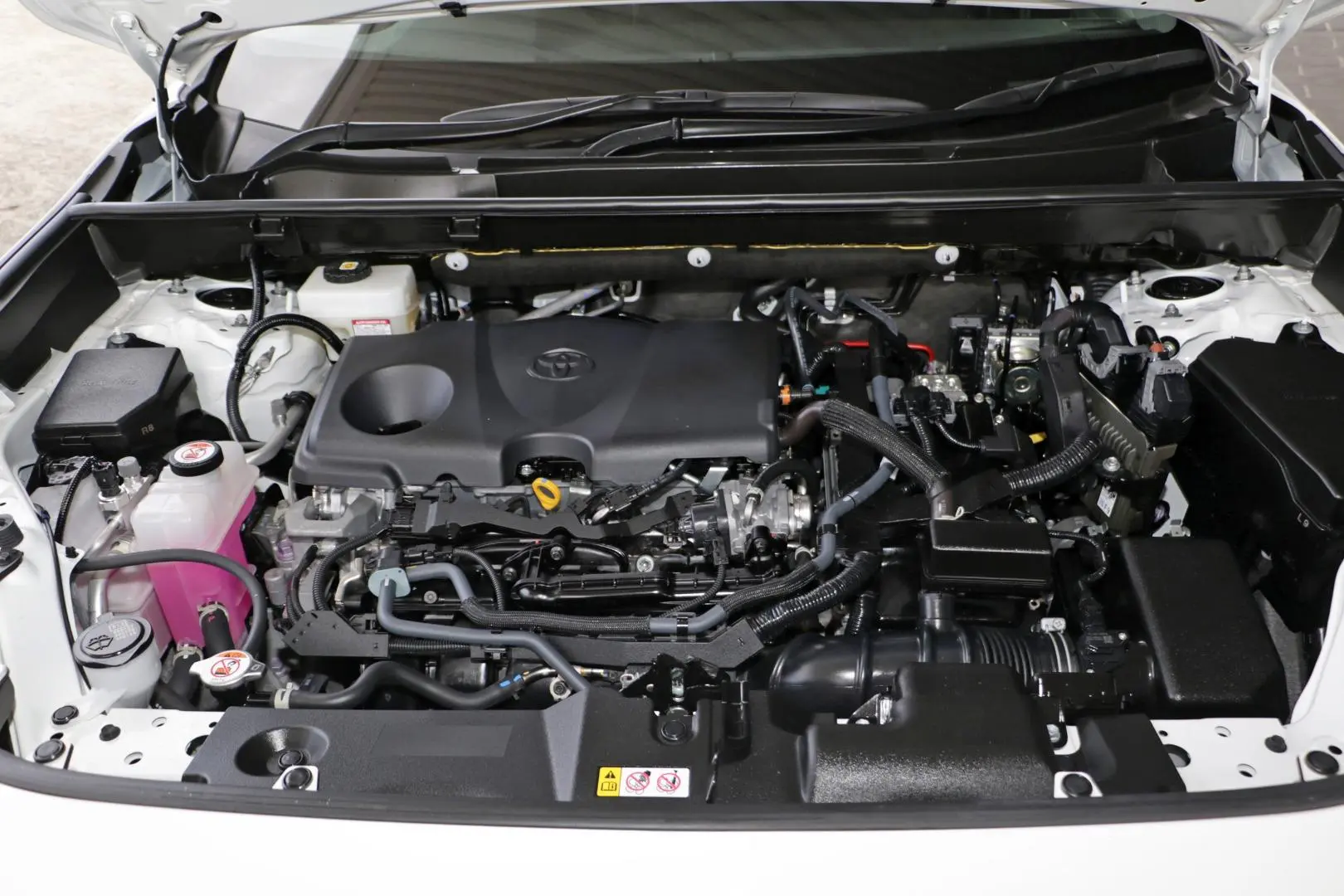 2024 Toyota RAV4 Gallery Image 20