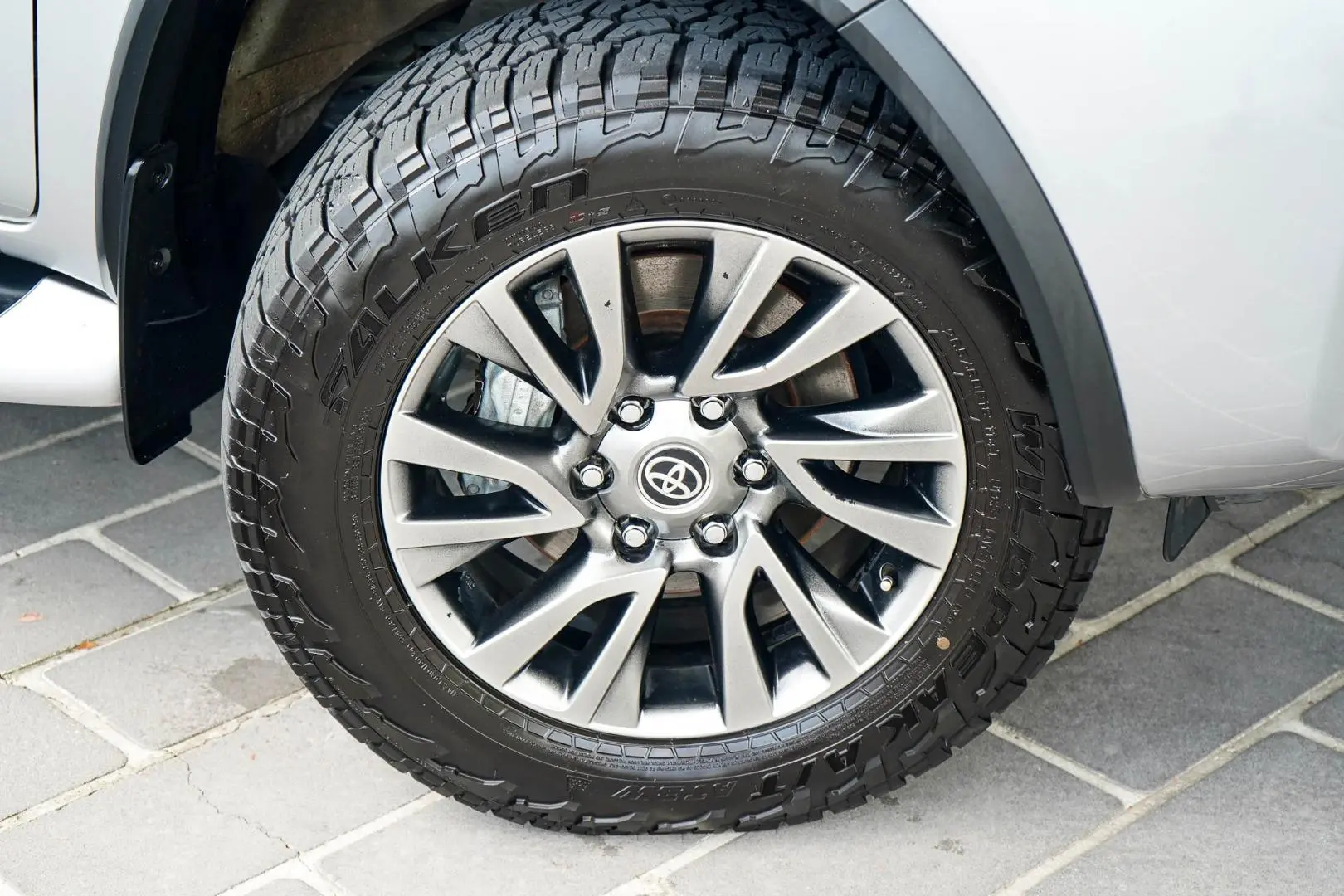 2020 Toyota Fortuner Gallery Image 24