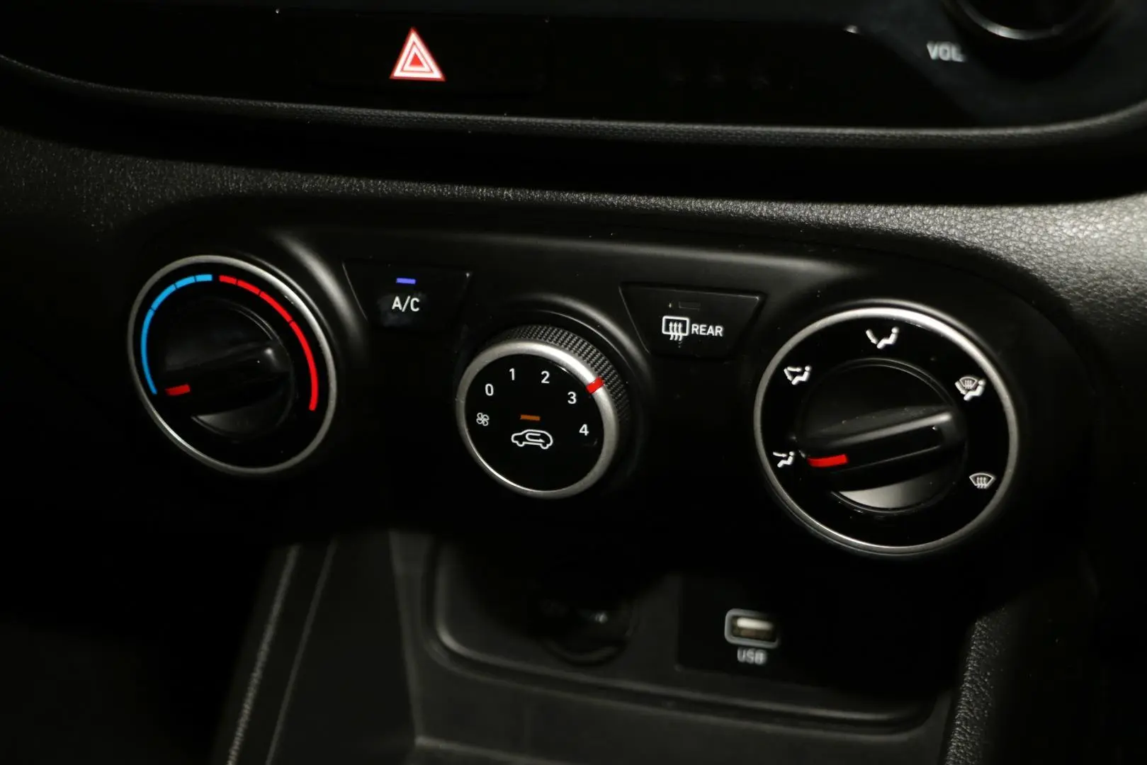 2020 Hyundai Venue Gallery Image 17