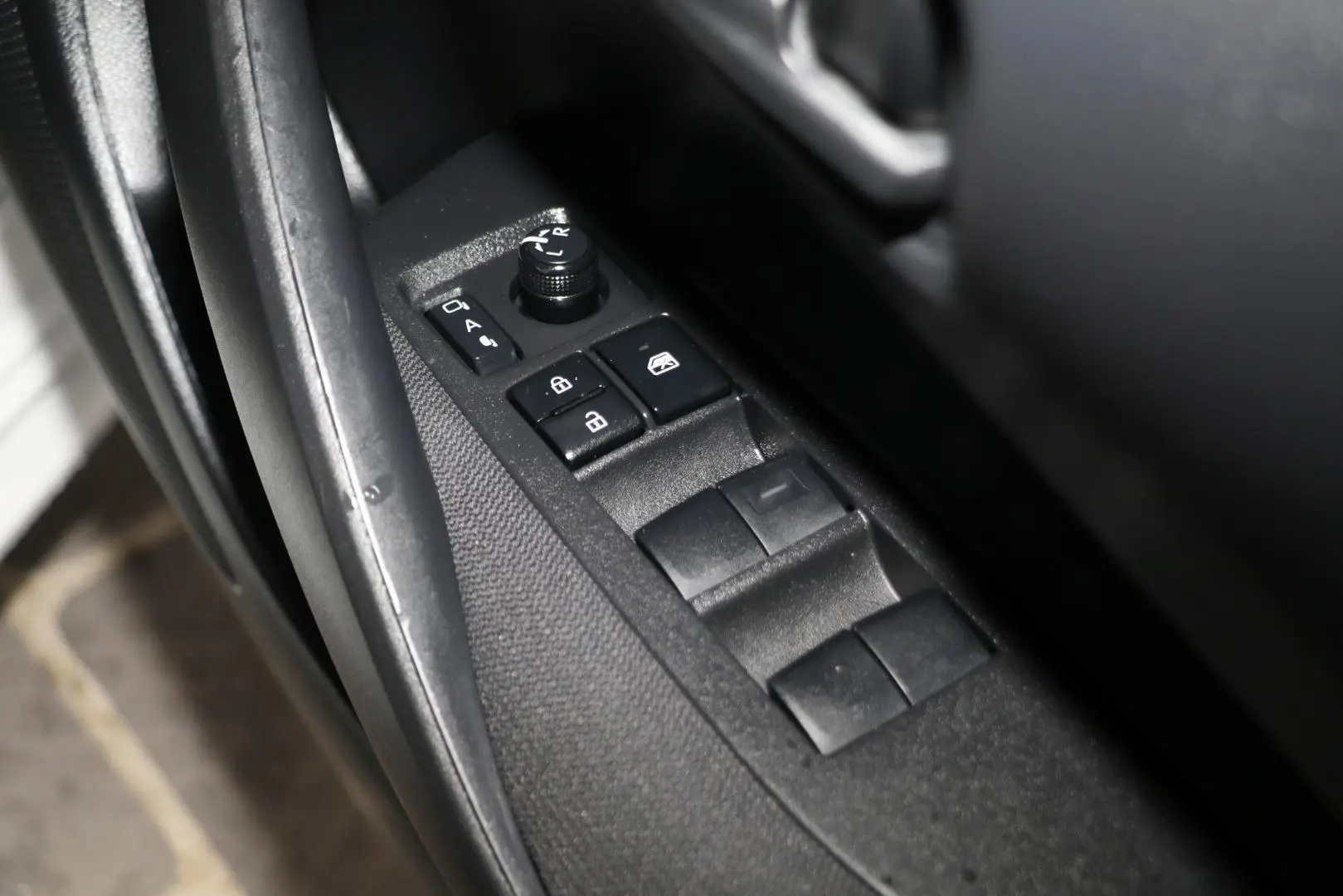 2024 Toyota Corolla Gallery Image 16