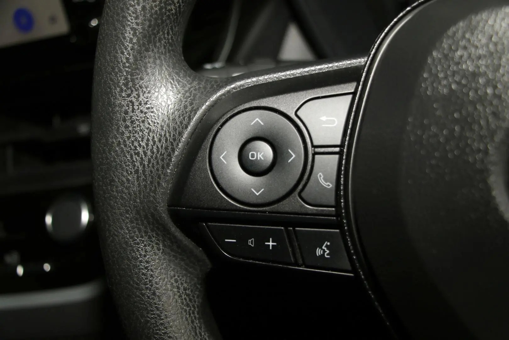 2022 Toyota Corolla Gallery Image 14