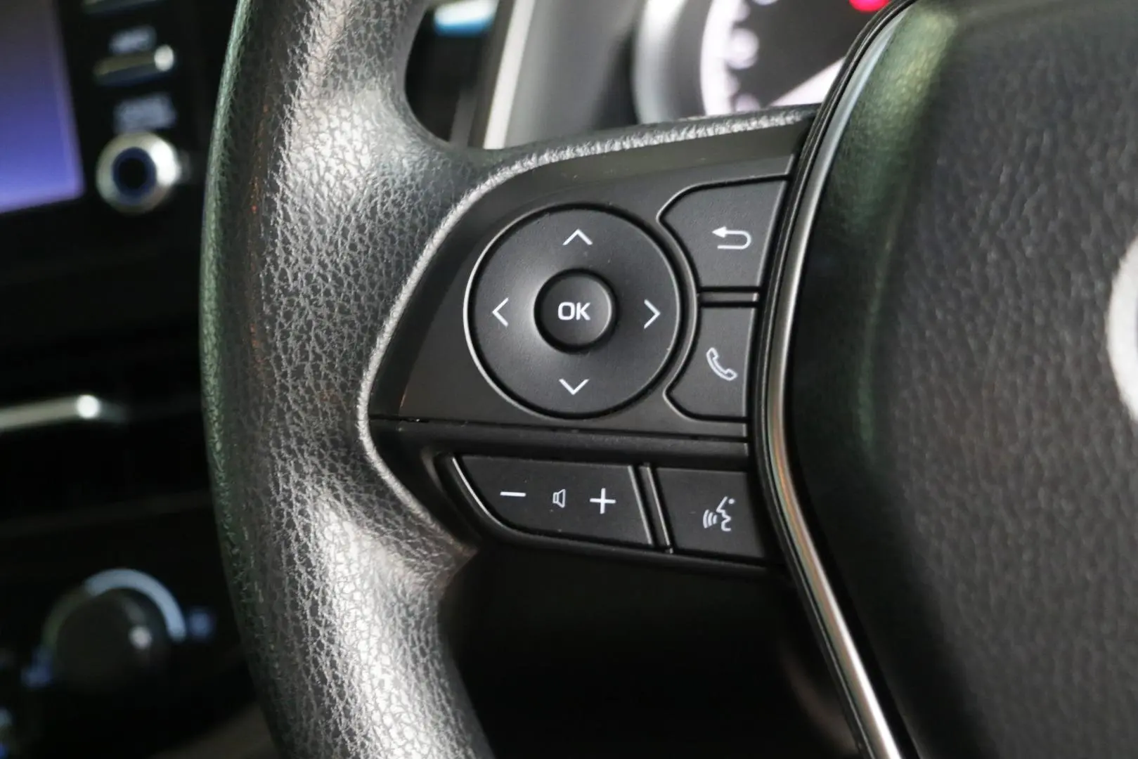 2021 Toyota Camry Gallery Image 12