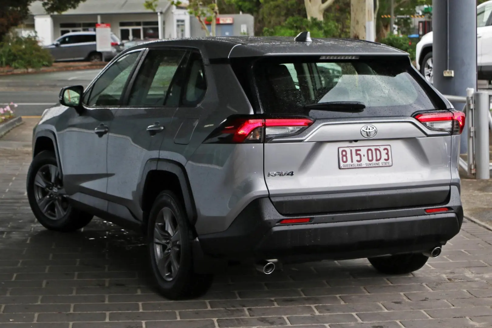 2024 Toyota RAV4 Gallery Image 2