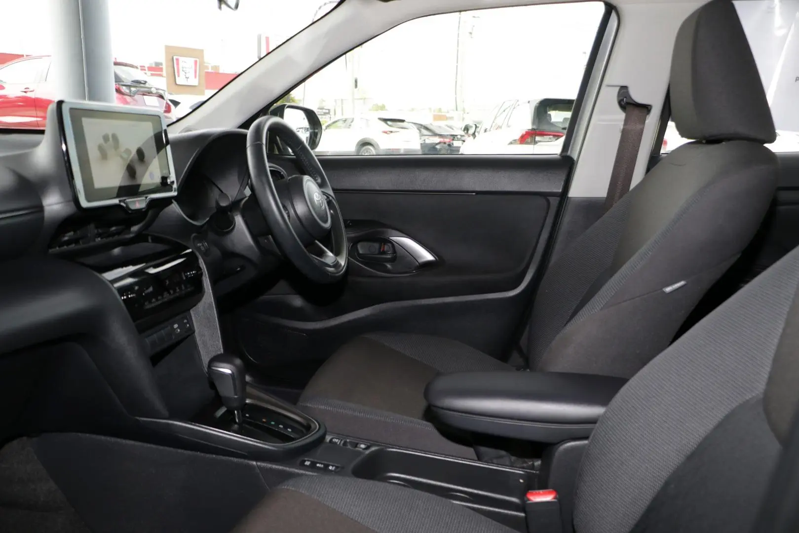 2024 Toyota Yaris Cross Gallery Image 9