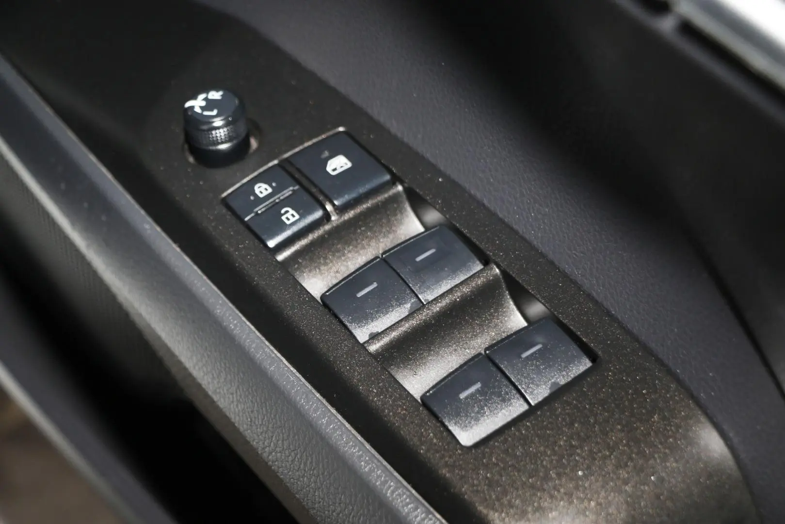 2021 Toyota Camry Gallery Image 19