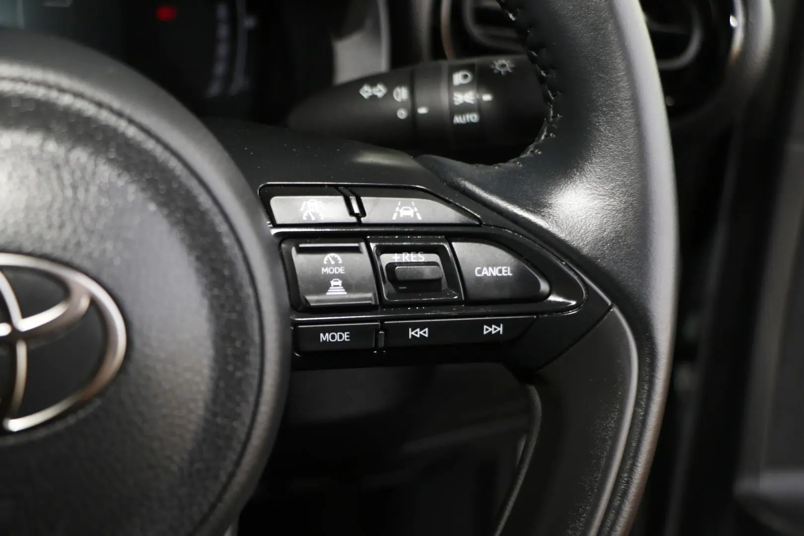 2024 Toyota Yaris Cross Gallery Image 17