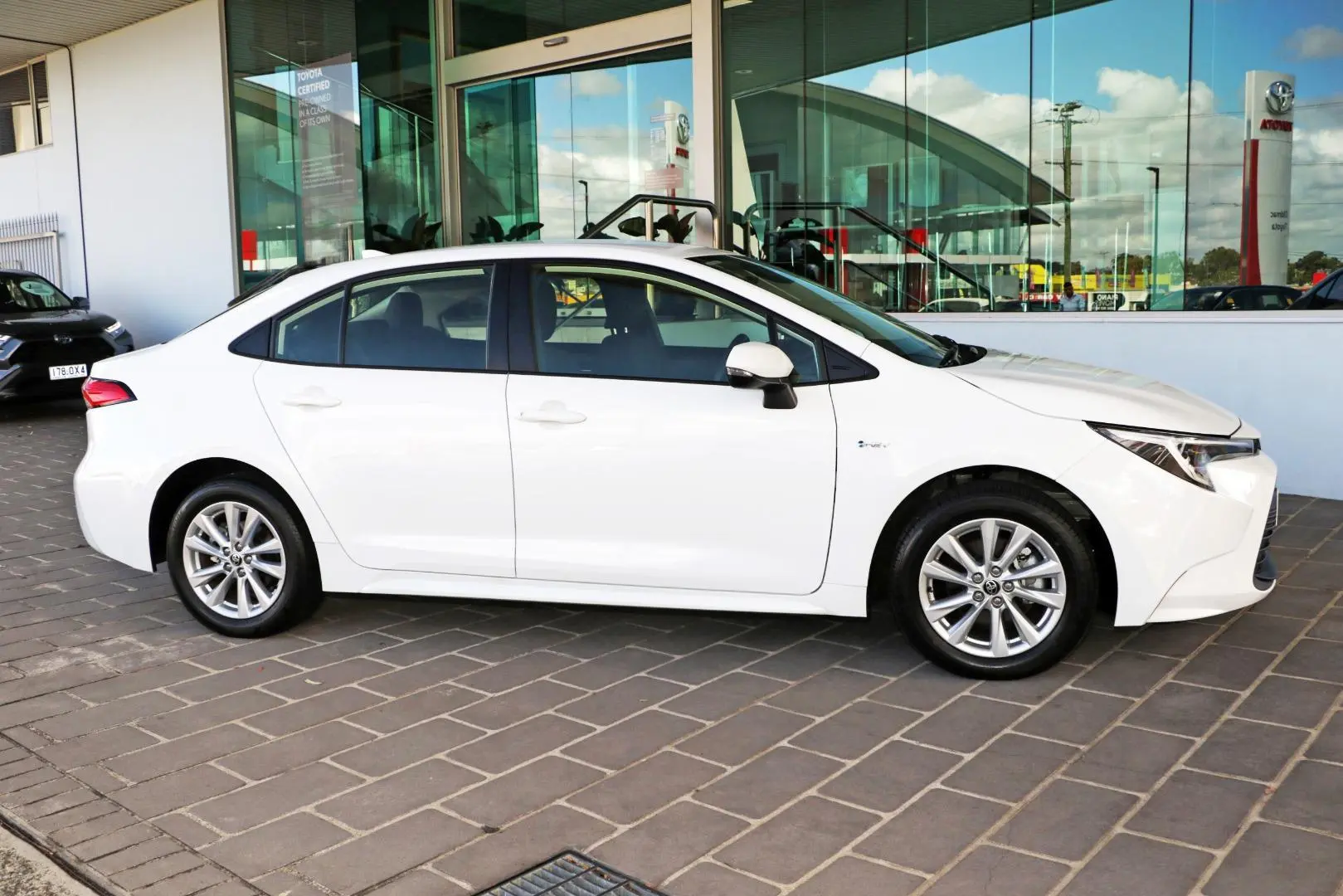 2024 Toyota Corolla Gallery Image 6