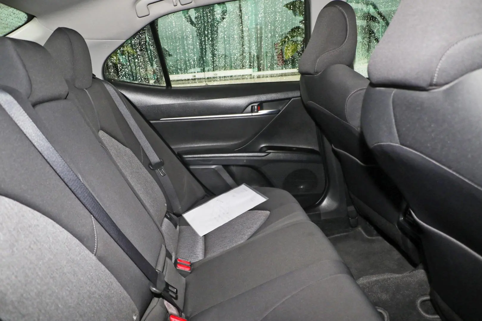 2021 Toyota Camry Gallery Image 9