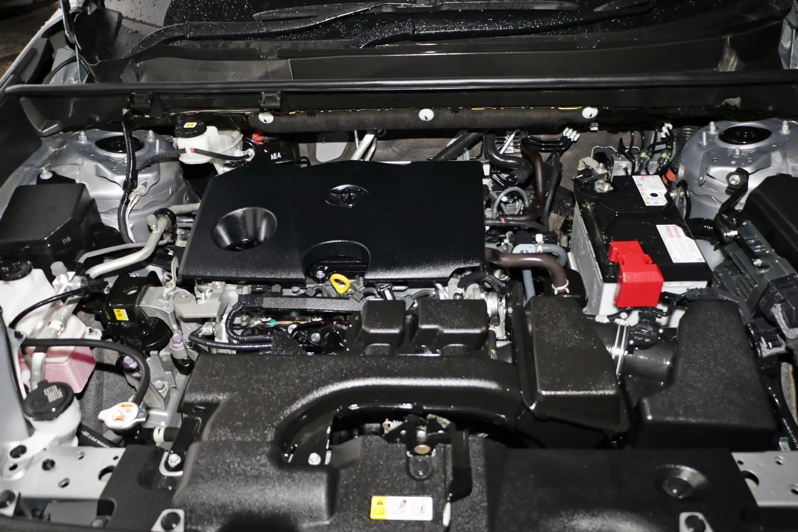 2024 Toyota RAV4 Gallery Image 19