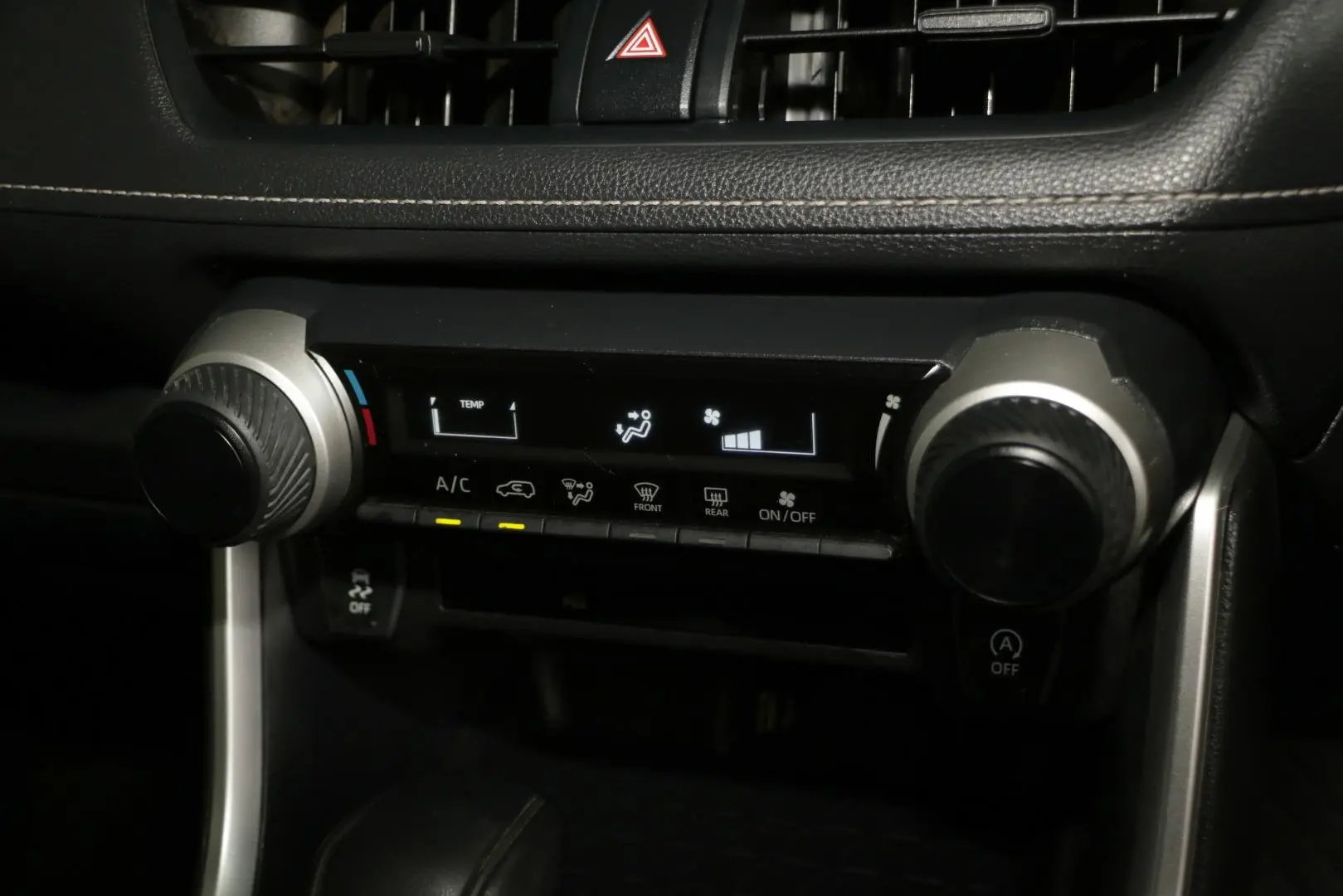 2024 Toyota RAV4 Gallery Image 16