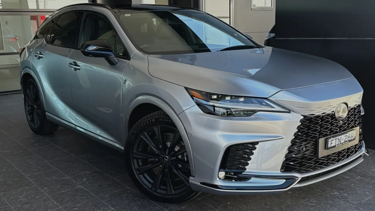 2025 Lexus RX500h Image
