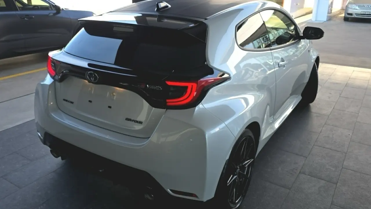 2021 Toyota GR Yaris Gallery Image 4