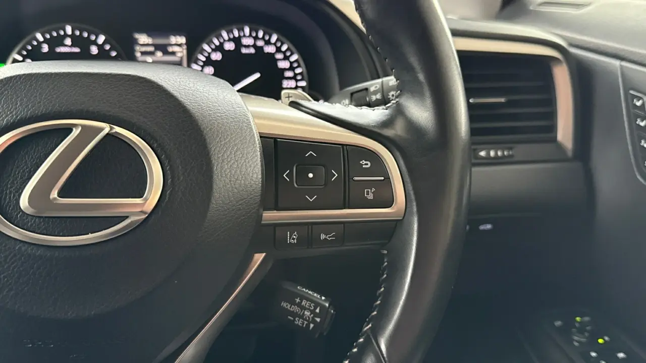 2020 Lexus RX350 Gallery Image 12