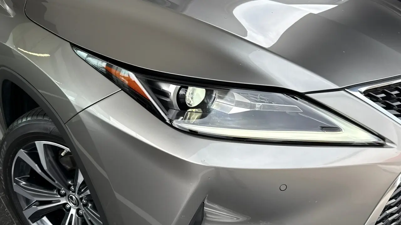2020 Lexus RX350 Gallery Image 3