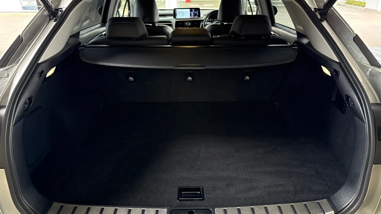 2020 Lexus RX350 Gallery Image 7