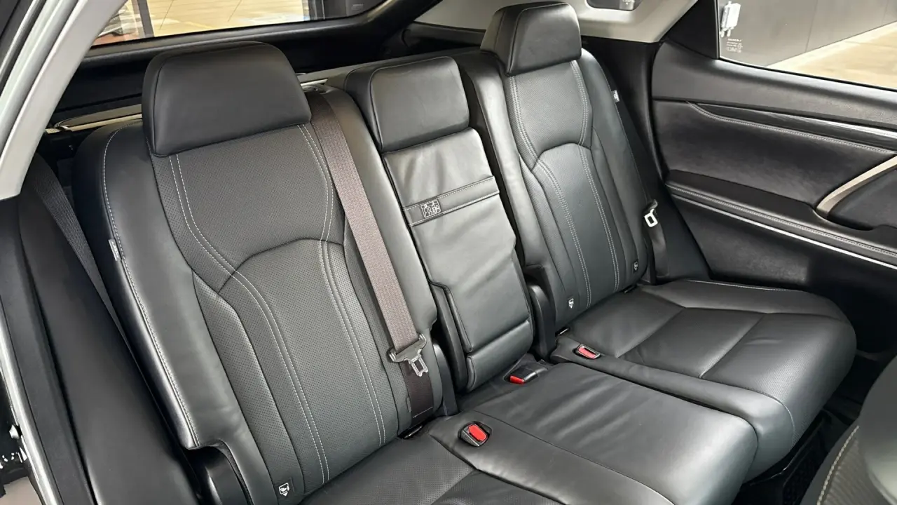 2019 Lexus RX450h Gallery Image 8