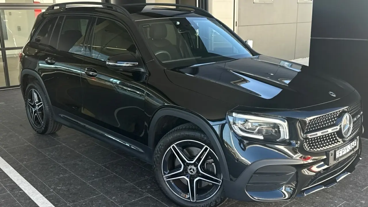 2020 MERCEDES-BENZ GLB Image