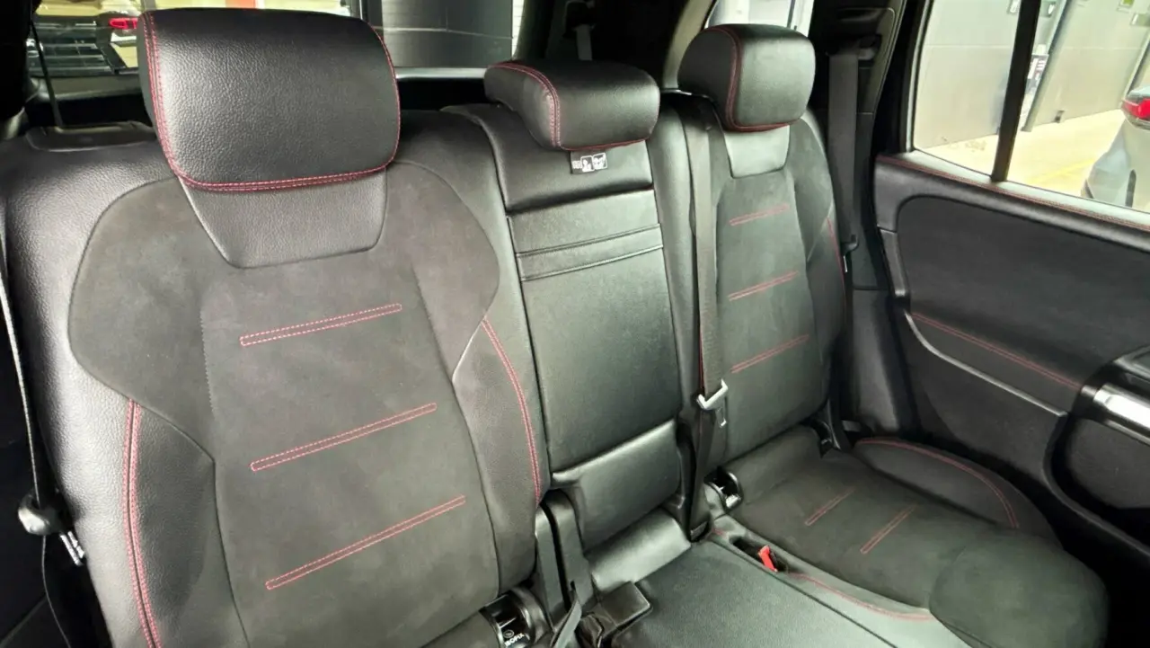 2020 MERCEDES-BENZ GLB Gallery Image 10