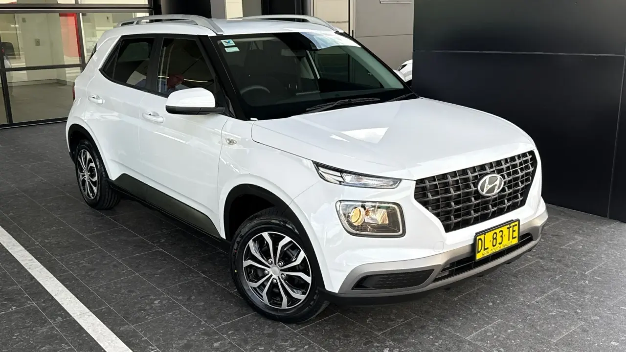 2019 HYUNDAI VENUE Image