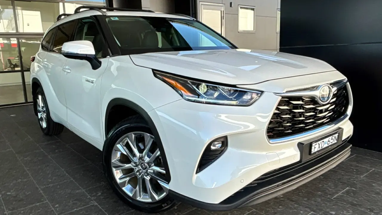 2021 Toyota Kluger Hybrid Image