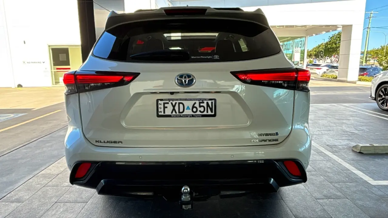 2021 Toyota Kluger Hybrid Gallery Image 5