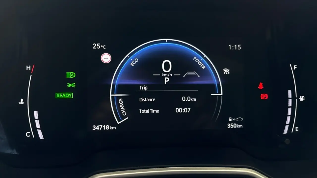 2023 Toyota Corolla Cross Hybrid Gallery Image 17