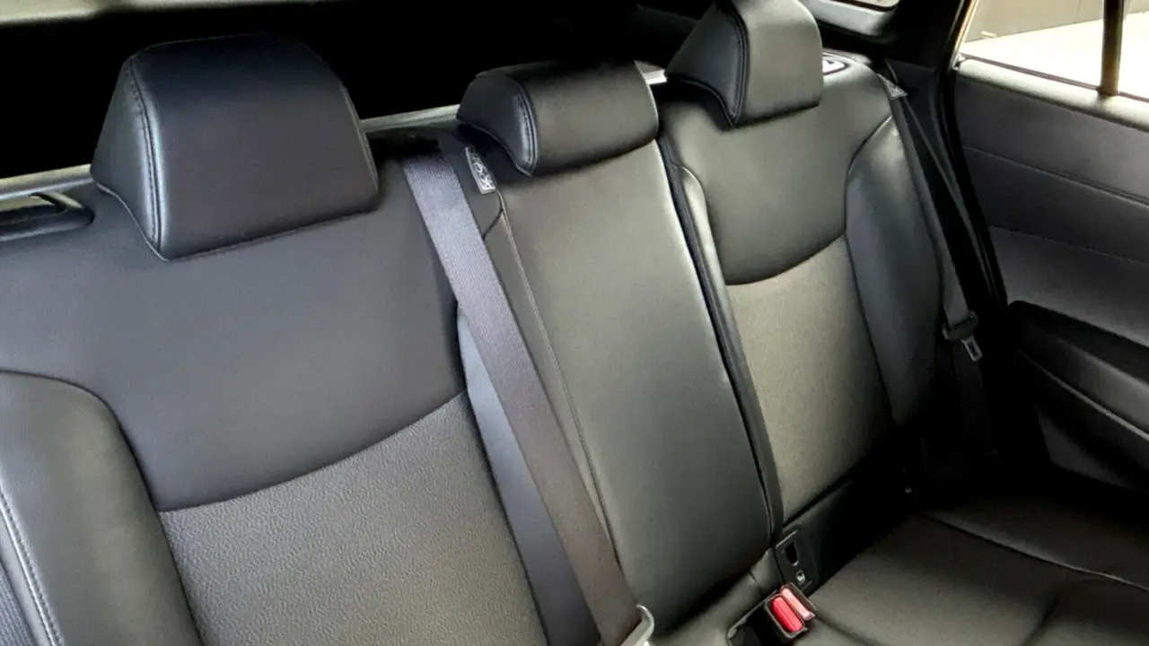 2023 Toyota Corolla Cross Hybrid Gallery Image 7