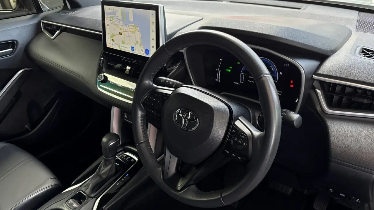 2023 Toyota Corolla Cross Hybrid Gallery Image 8