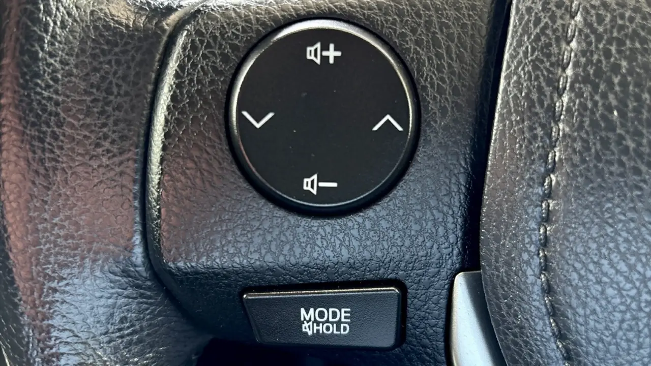 2015 Toyota Corolla Gallery Image 10
