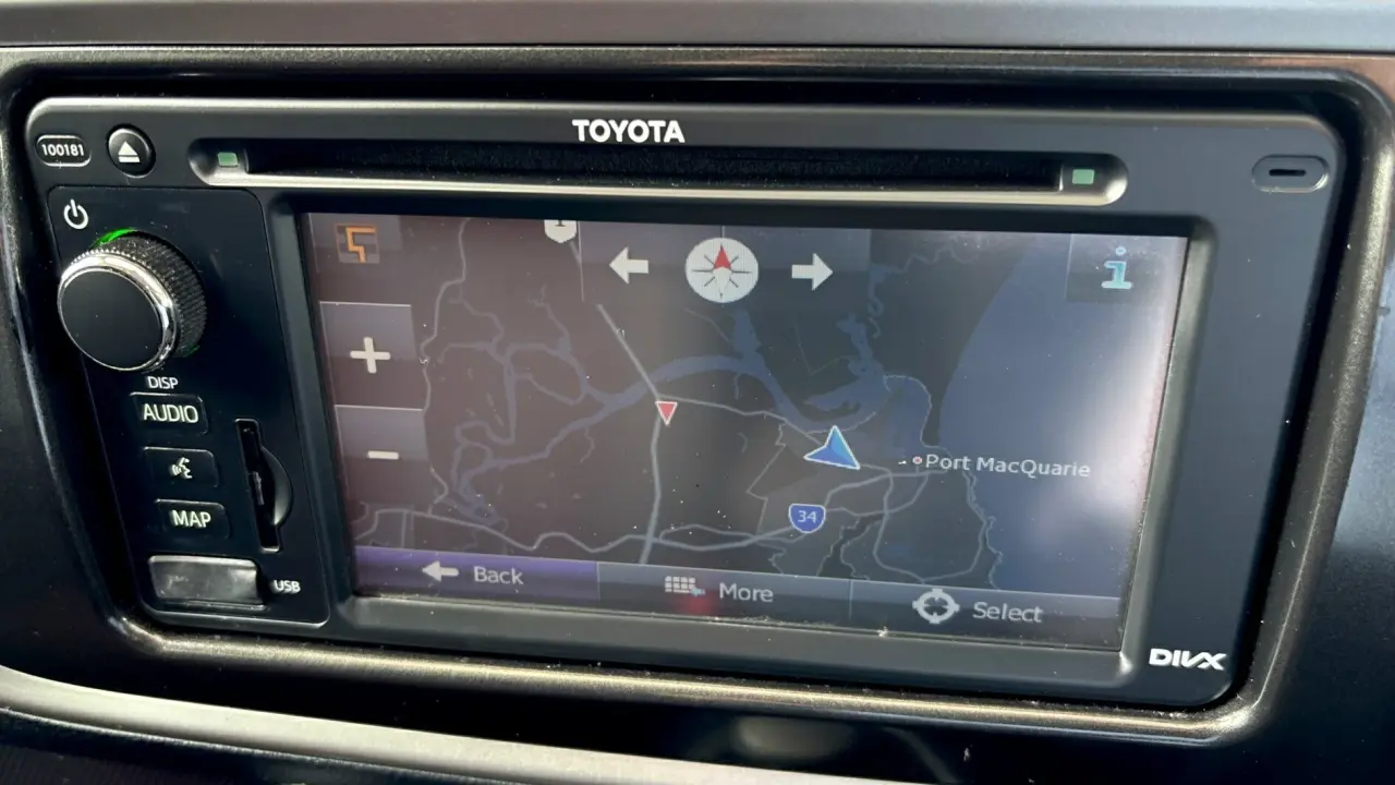 2015 Toyota Corolla Gallery Image 13