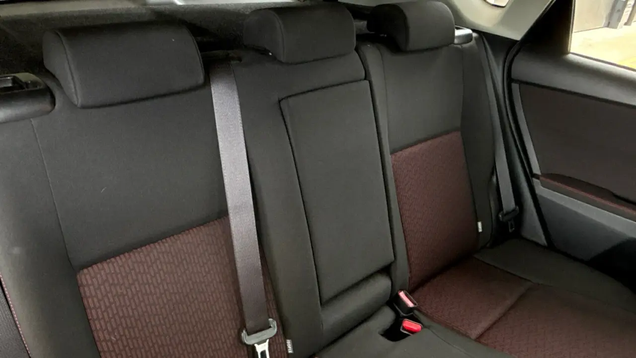 2015 Toyota Corolla Gallery Image 7