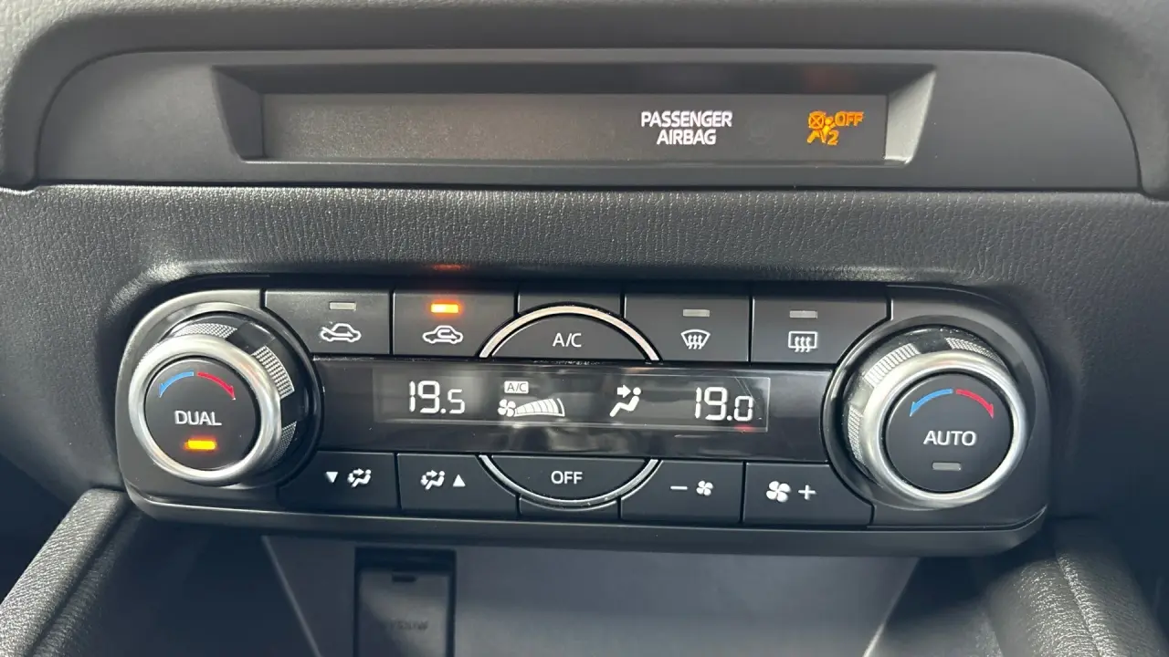 2018 MAZDA CX-5 Gallery Image 11